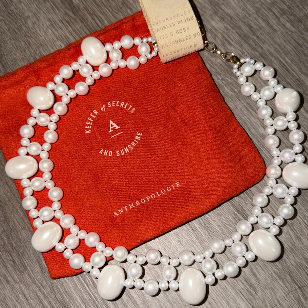 Anthropologie layered assorted pearl Necklace - Picture 6 of 9